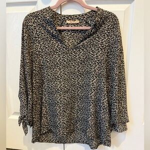 Bel Air Paris Women’s Silk Floral Print Flowy Blouse Top - Dark Green One Size